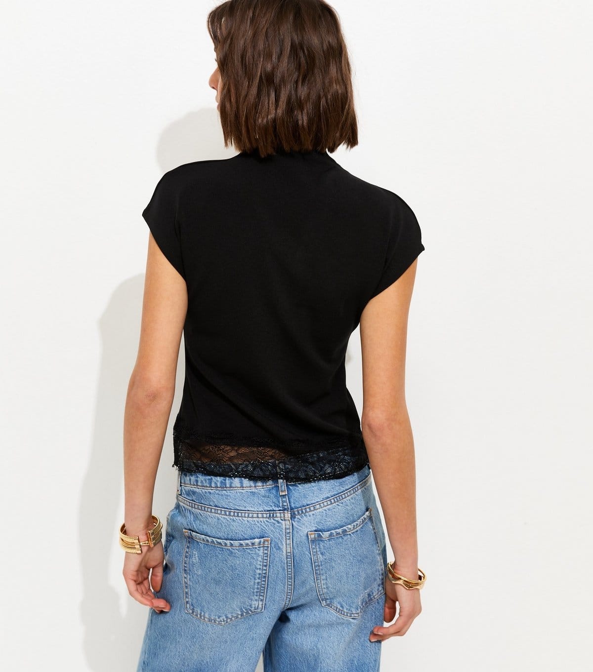 New Look Women's Black Lace Hem Grown On Sleeve T-Shirt New Look - 4