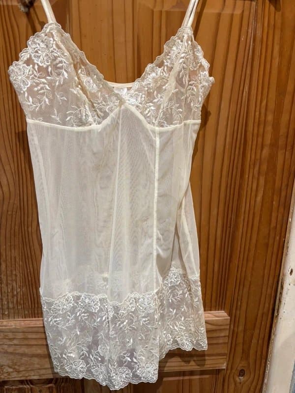 New Look New Look Cream lace lingerie