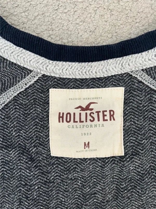 Hollister White hollister sweatshirt