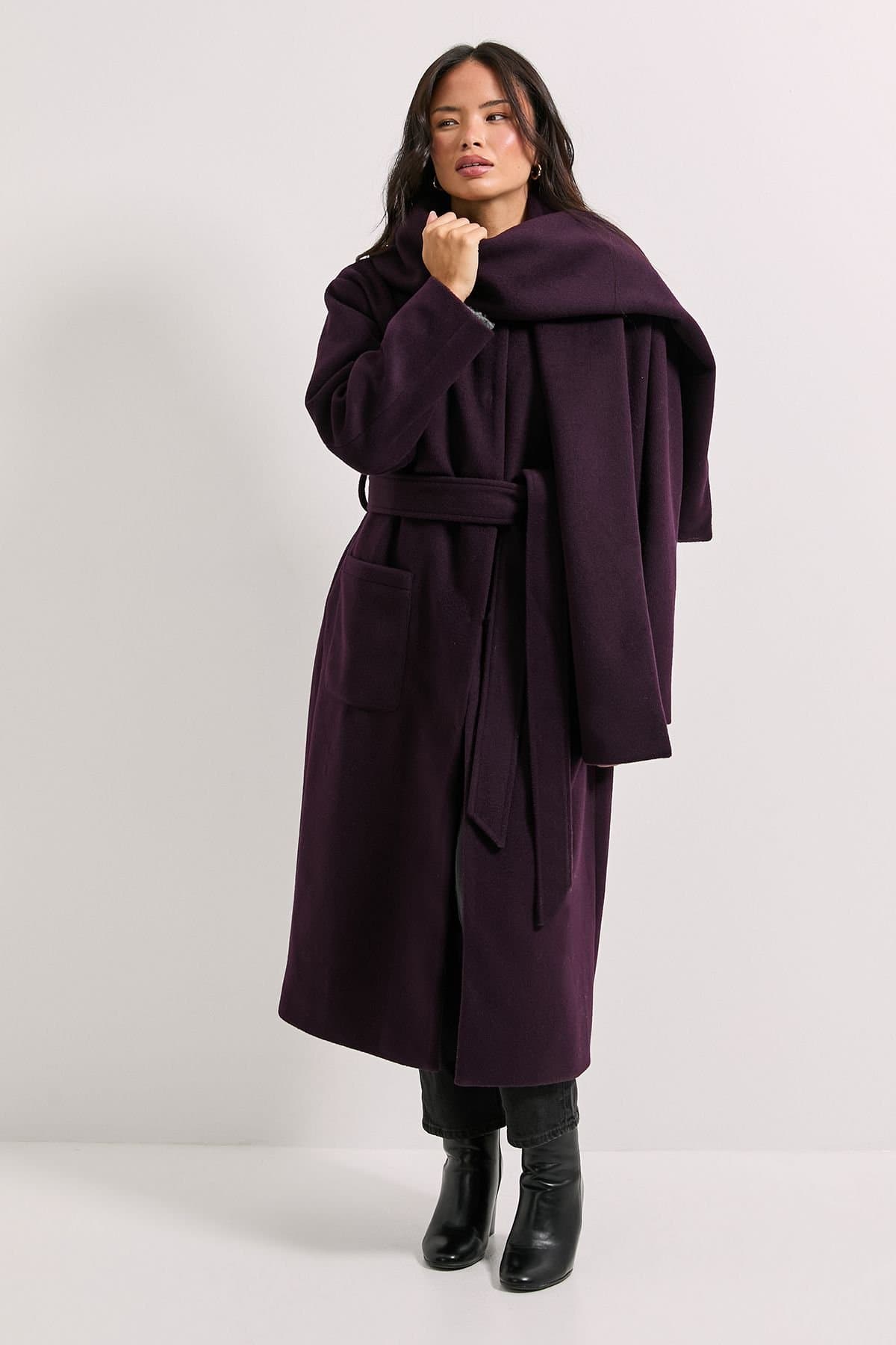 Dorothy Perkins Dorothy Perkins Women's Belted Round Neck Scarf Coat in Cherry