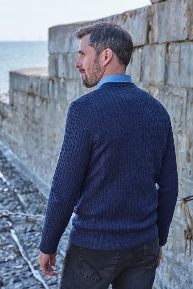 WoolOvers WoolOvers Men's Cashmere & Merino Cable Crew Neck in Dark Blue - 2