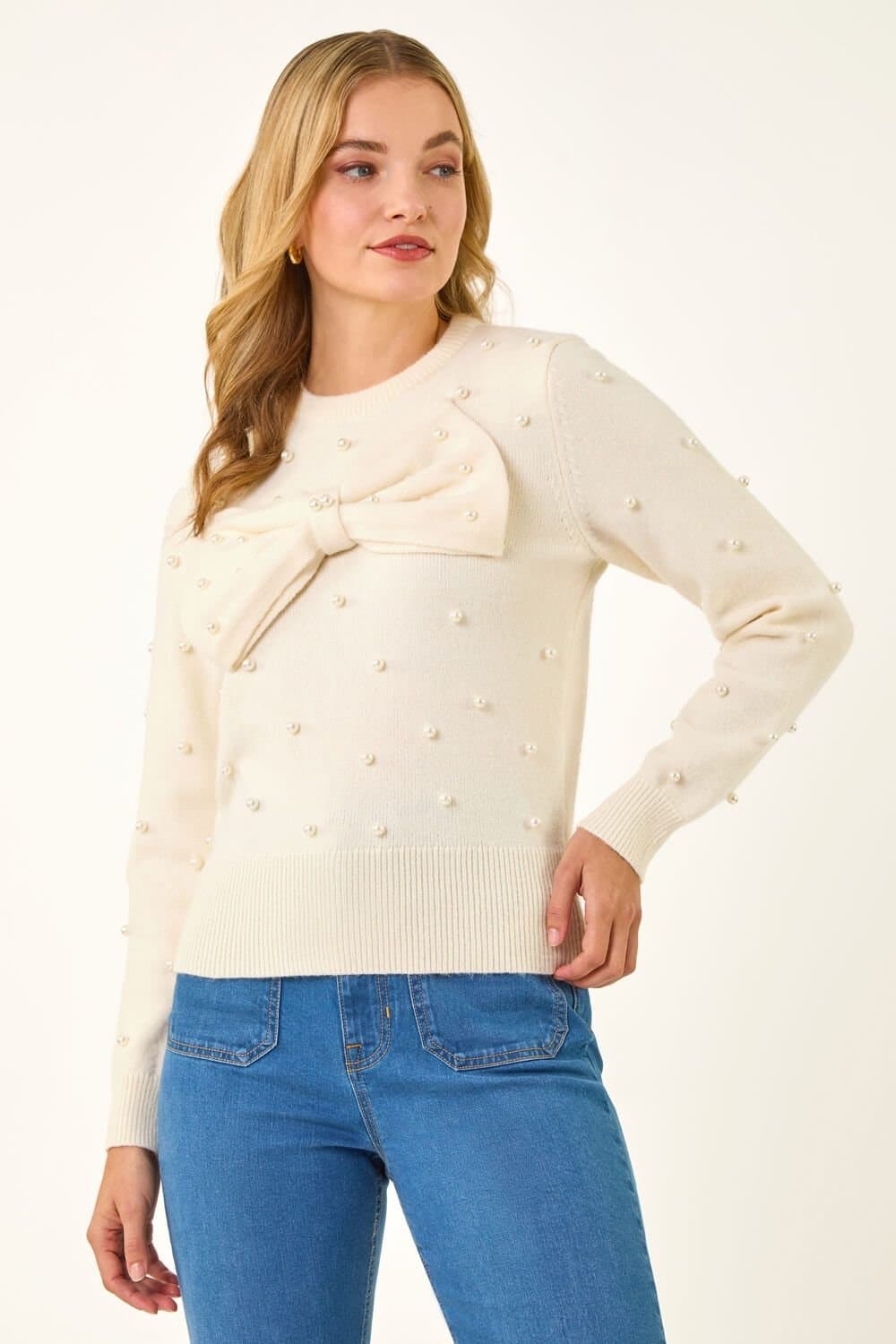 Dusk Dusk Women's Pearl Bow Knit Jumper in Ivory