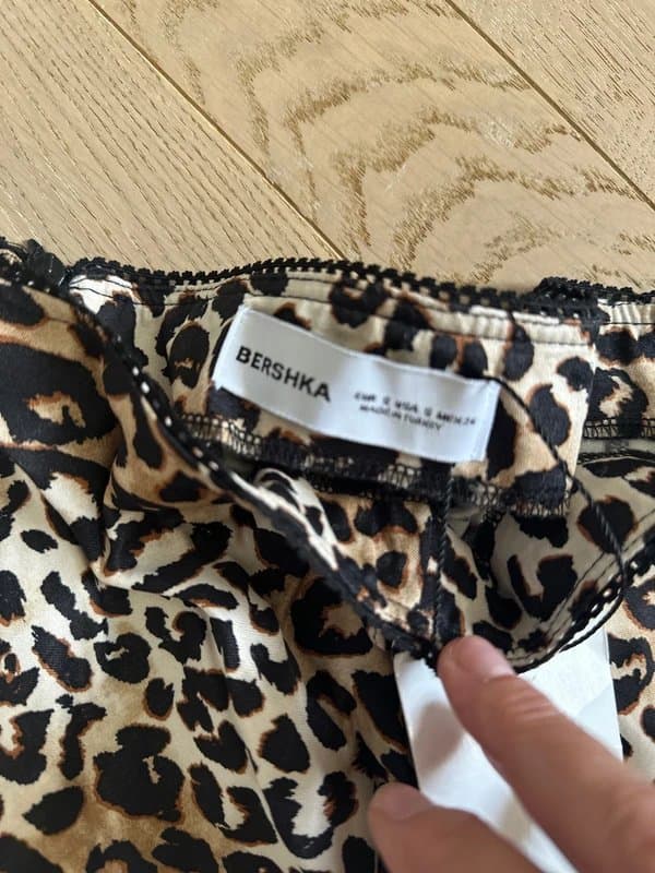 Bershka Bershka leopard print maxi skirt