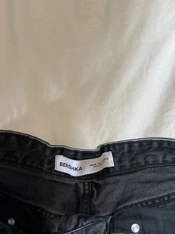 Bershka Bershka black jeans waist 32” baggy