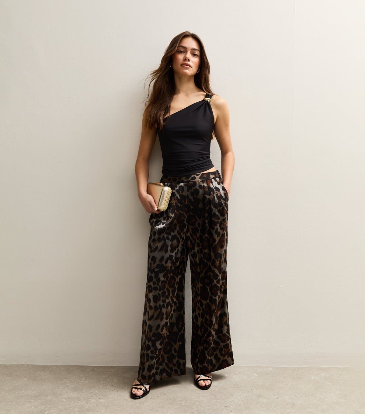 New Look Women's Petite Silver Animal Print Wide Leg Trousers New Look