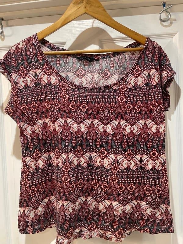 New Look Women’s T-shirt