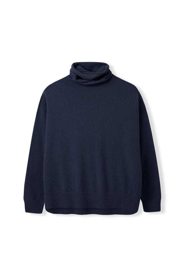 Celtic & Co Celtic & Co Women's Slouchy Roll Neck Jumper in Dark Navy - 2