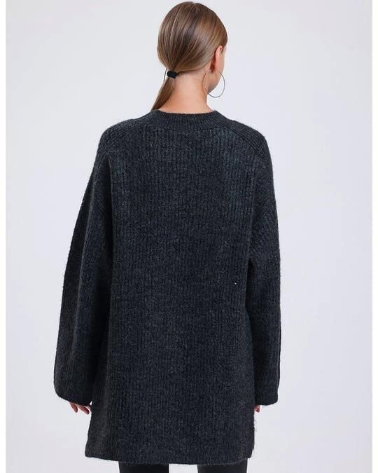 Alse Studio Alse Studio Women's Soft Oversized Long Jumper Knitted Dress in Dark Grey - 2