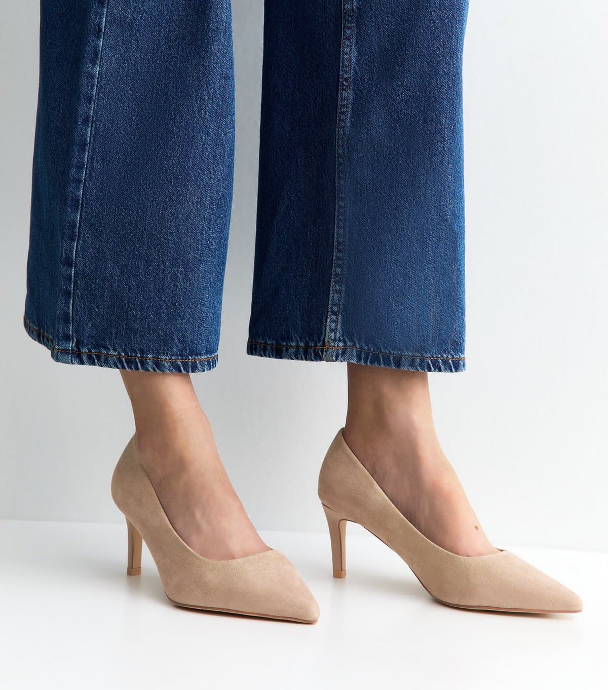 New Look Women's Extra Wide Fit Light Brown Faux Suede Court Shoes Vegan New Look