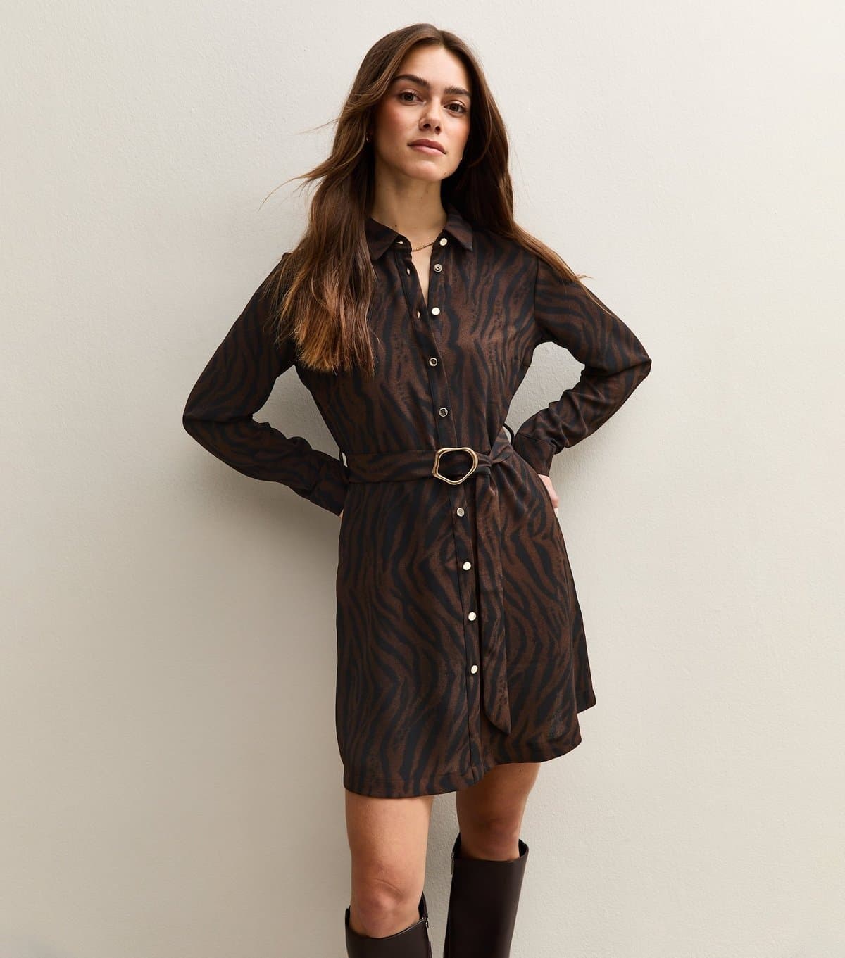 New Look Women's Petite Brown Tiger Print Buckle Detail Mini Shirt Dress New Look