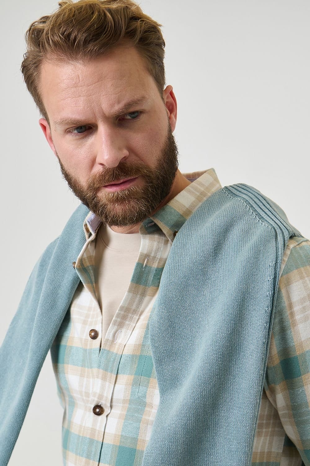 Saltwell Saltwell Men's Brushed Cotton Checked Flannel Shirt in Pale Green - 4