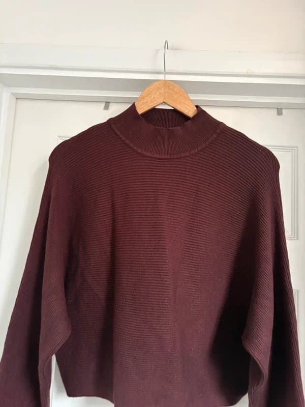 New Look Beautiful Women's New Look Burgundy Cropped Ribbed Knitted Sweater Jumper Top size L 16-18