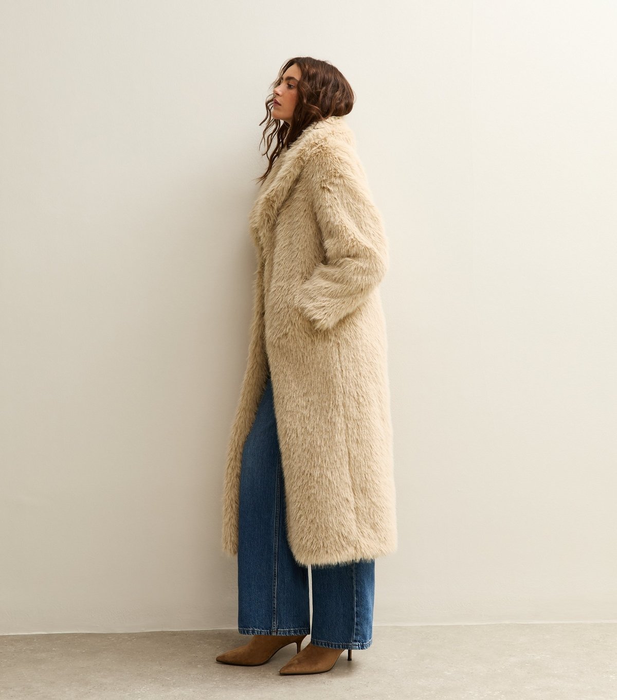 New Look Women's Stone Faux Fur Longline Coat New Look - 3