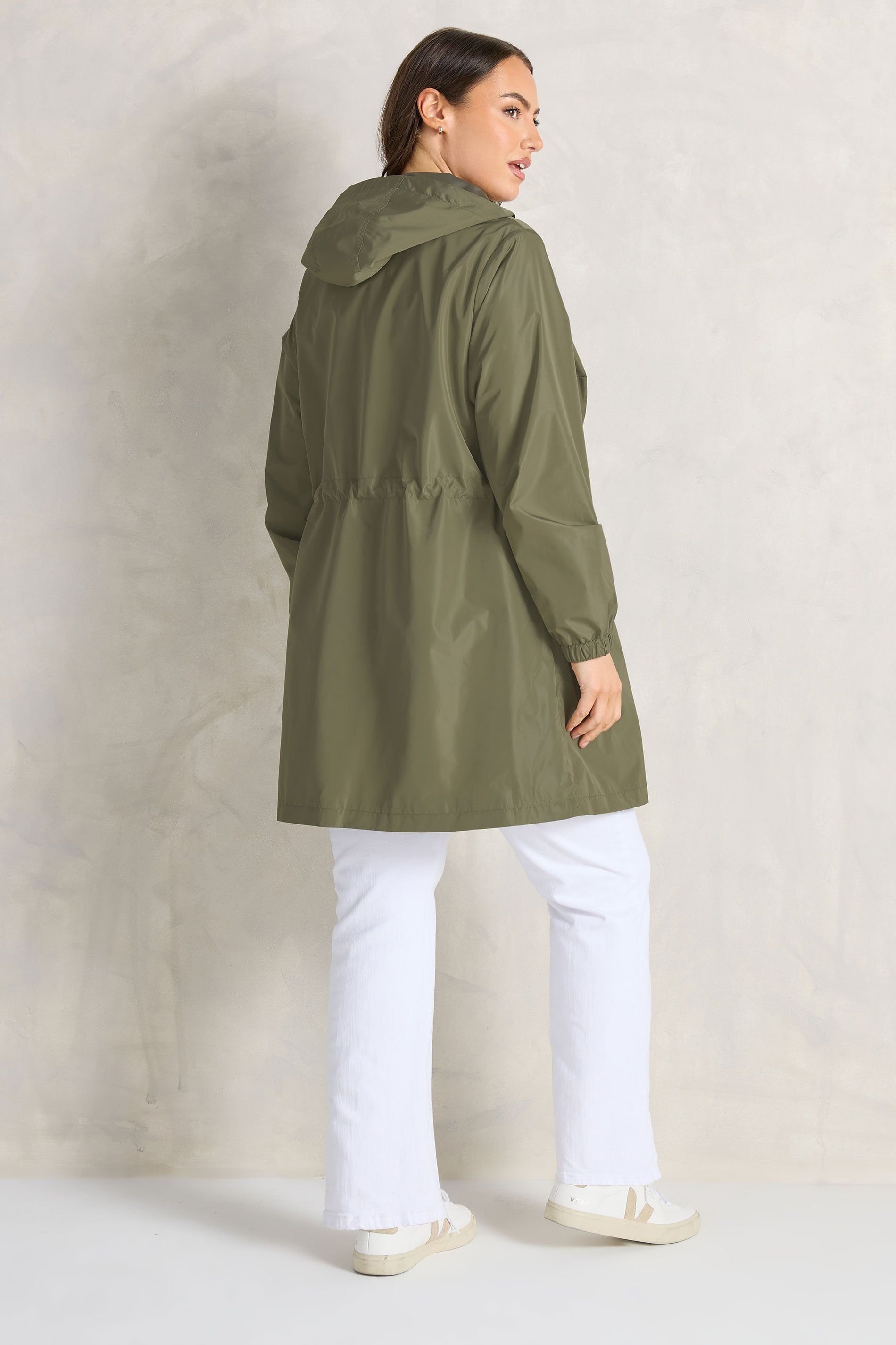 Evans Evans Women's Lightweight Rain Jacket in Olive - 4