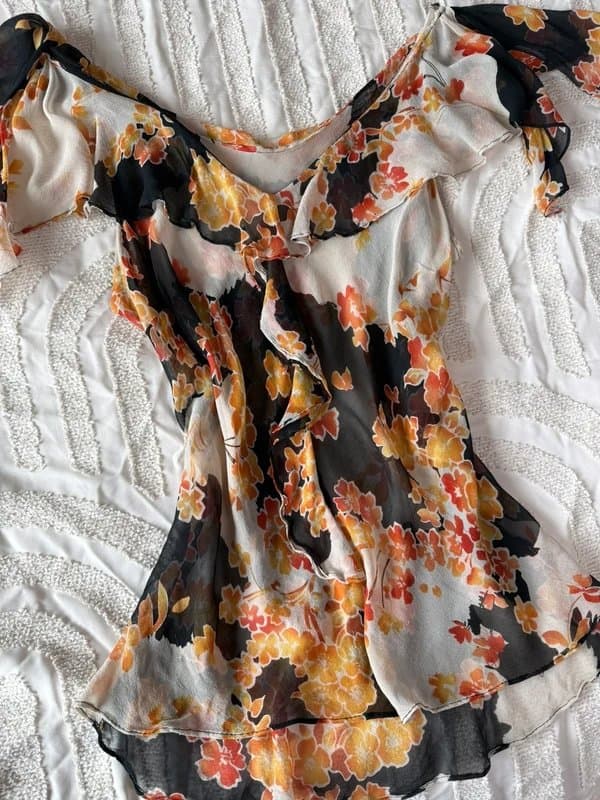ICE Orange hibiscus flower vintage ICE 100% silk ruffle floaty off the shoulder top