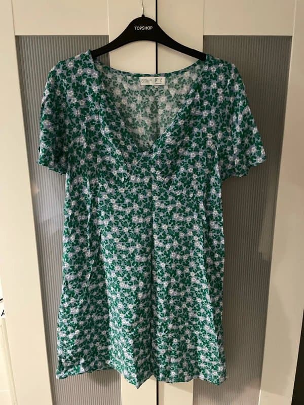 Primark Women’s floral dress size 12