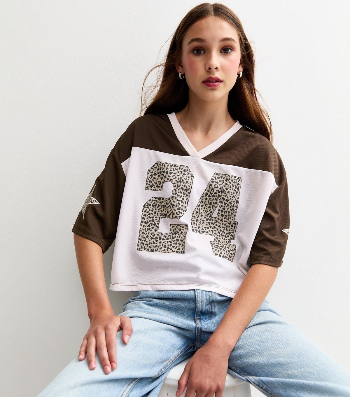 New Look Girls' Pink Leopard Print 24 Cropped Football Top New Look