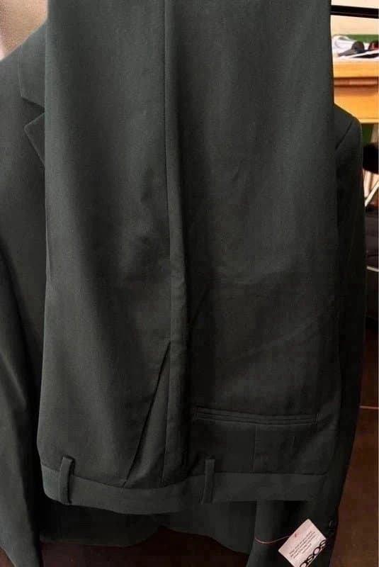 ASOS Design BNWT Gorgeous Asos Suit