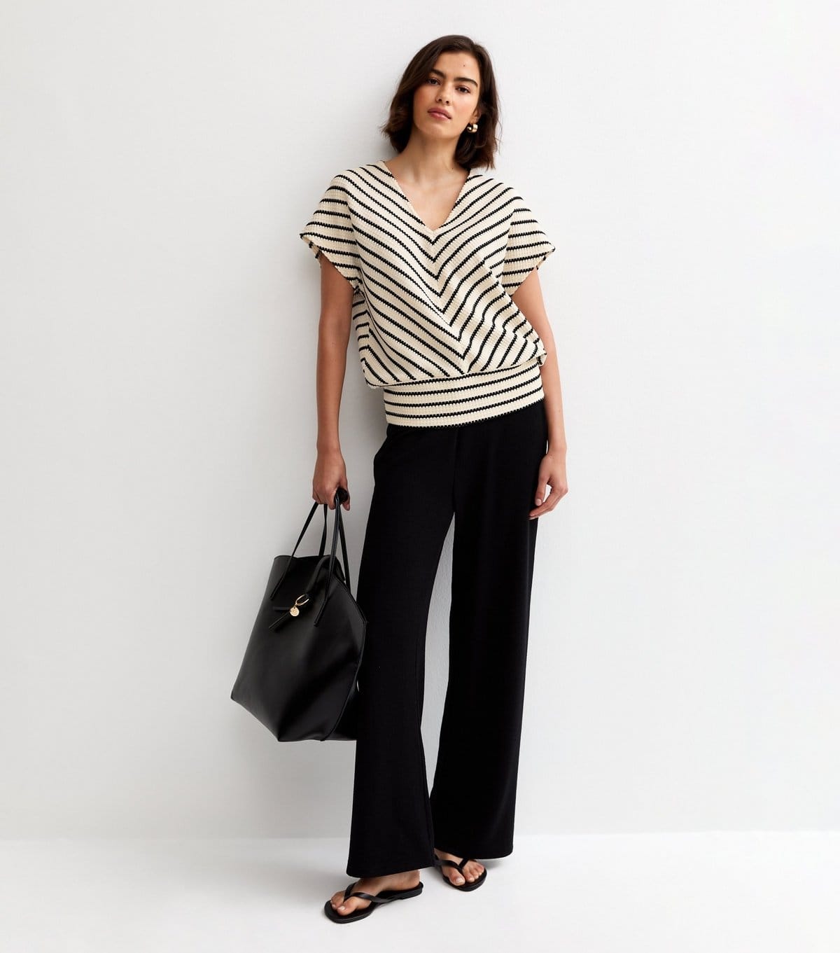 New Look Women's White Soft Touch Textured Stripe Batwing Sleeve Top New Look - 4