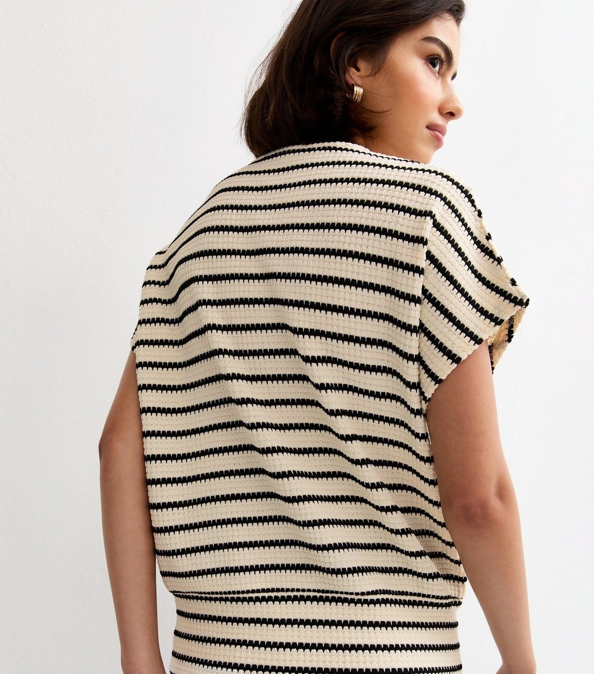 New Look Women's White Soft Touch Textured Stripe Batwing Sleeve Top New Look - 4