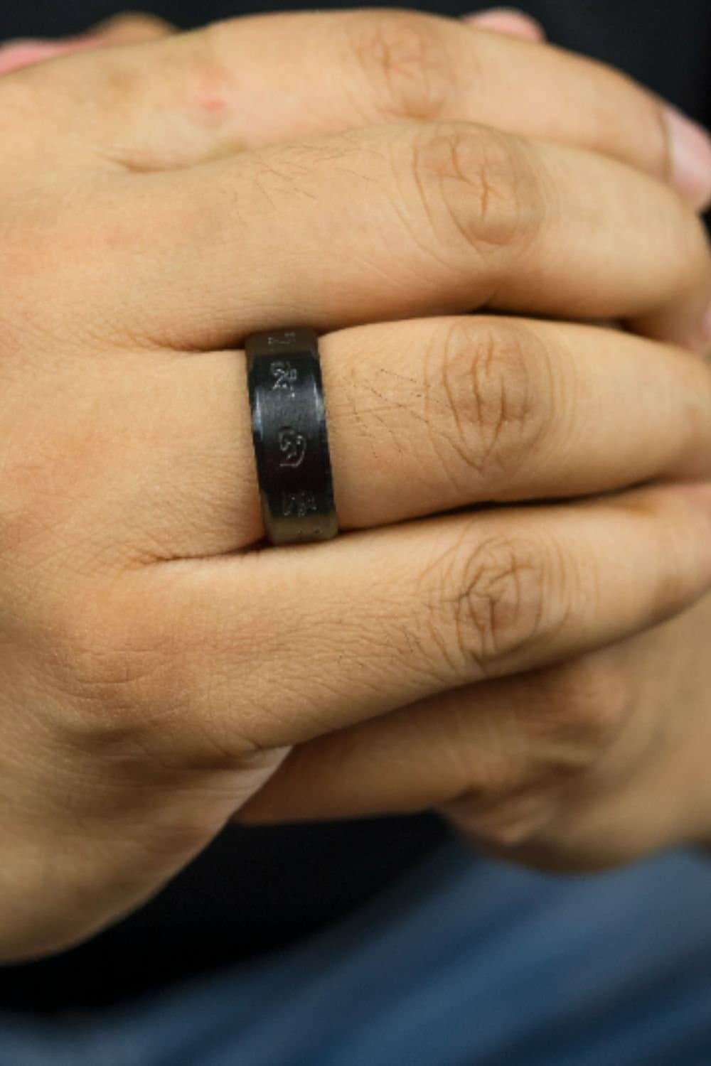 The Colourful Aura The Colourful Aura Men's 6mm Matt Black Buddhist Tibetan Spinner Prayer Rotating Monk Ring