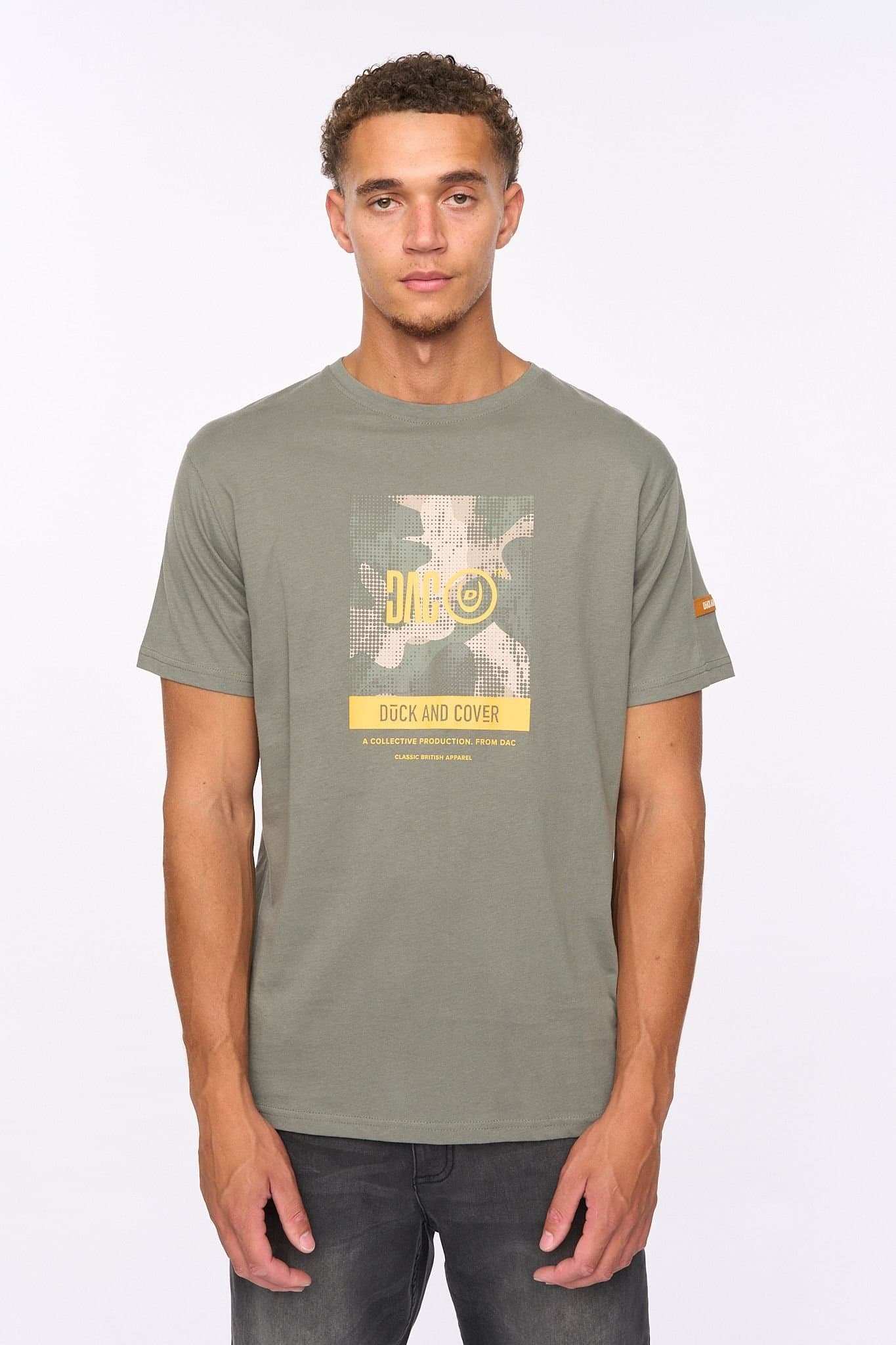 Duck&Cover Duck&Cover Men's Camostack T-Shirt in Dark Olive