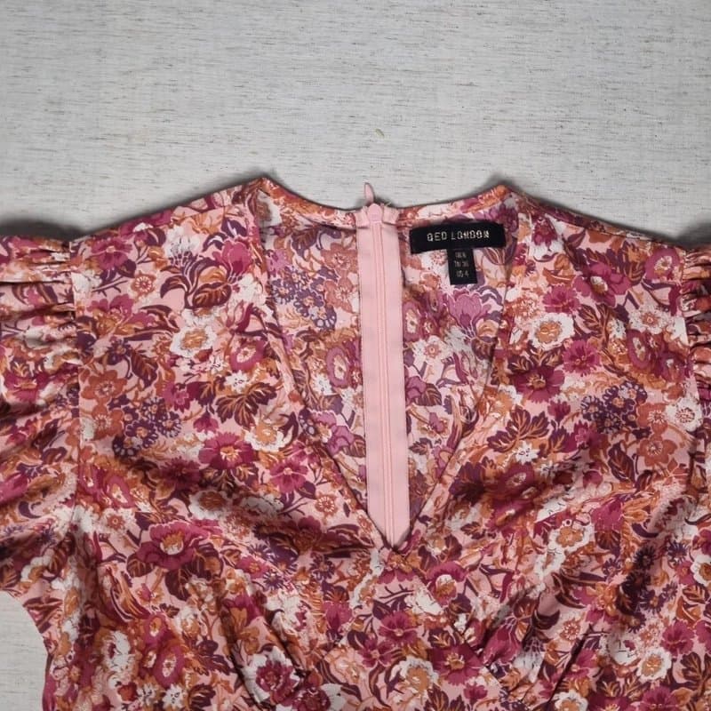 QED London QED London - Pink Floral Midi Tea Dress - Size UK 8