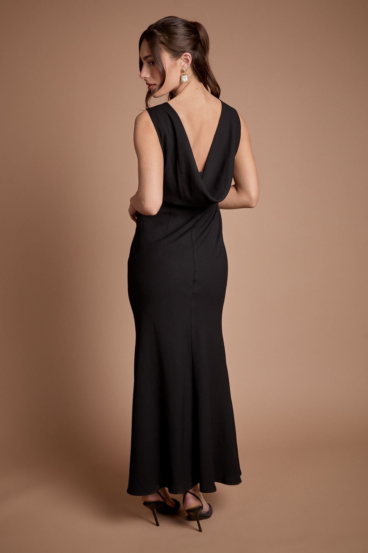 Coast Coast Women's Honoured Petite Sleeveless Cowl Back Maxi Bridesmaid Dress in Black - 3