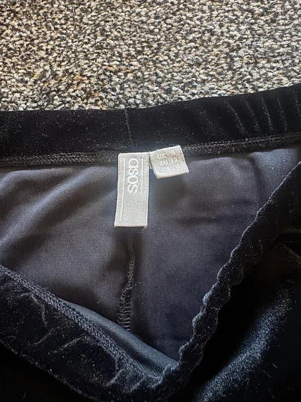 ASOS Womens ASOS black velvet midi pencil skirt Size 4