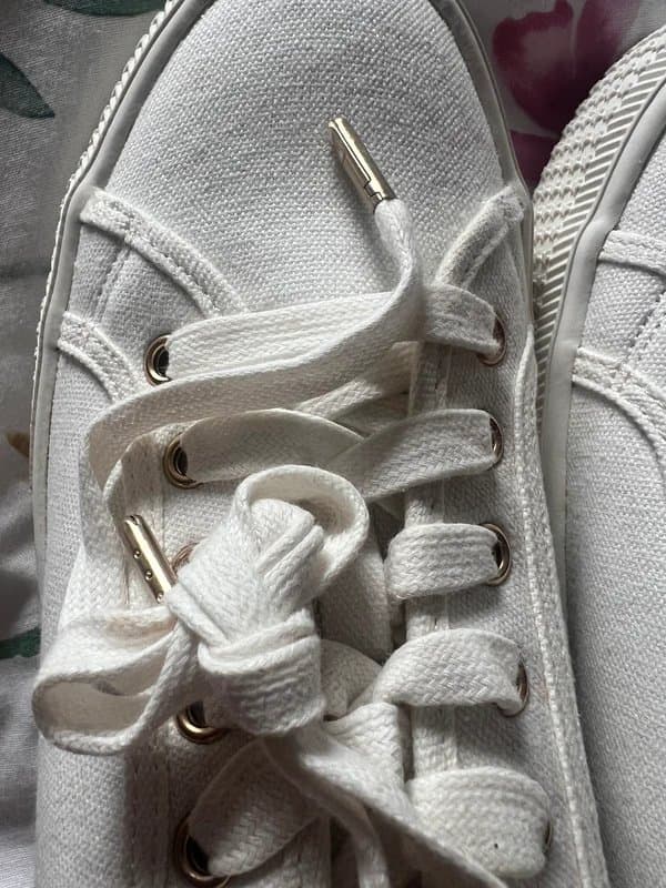 New Look NEW Women’s New Look canvas summer pumps, size 40/7 NEW white canvas