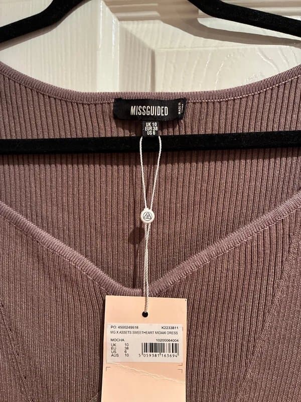 Missguided Sexy V neck long knit dress