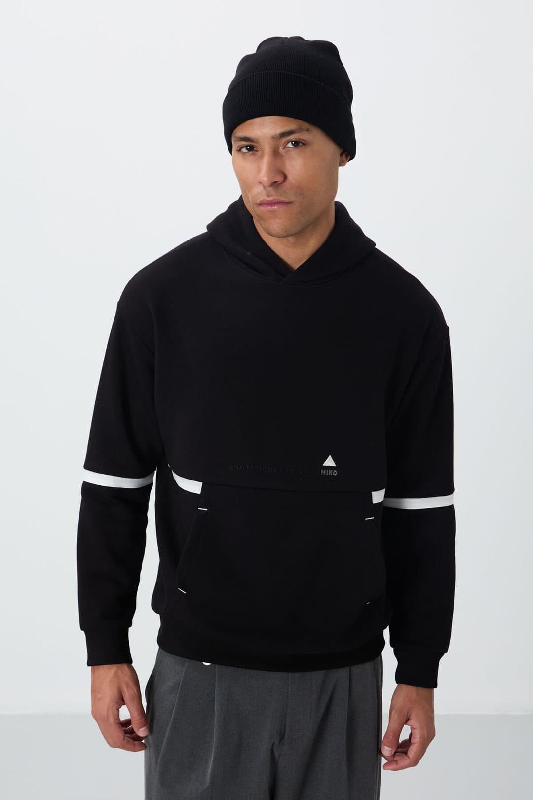 Tommy Life Tommy Life Men's Color-Blocked Hooded Sweatshirt in Black