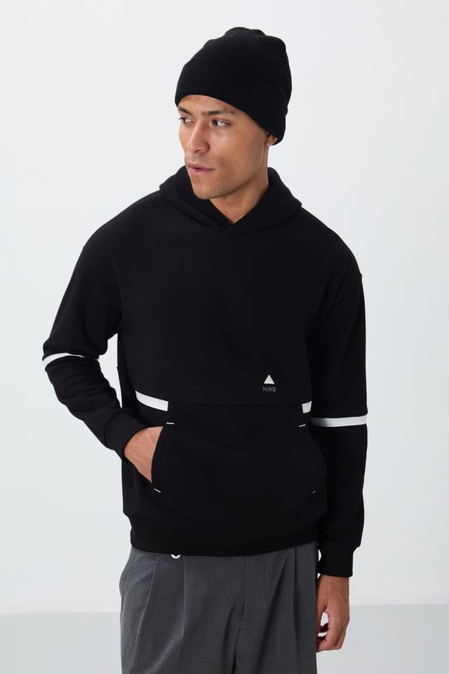 Tommy Life Tommy Life Men's Color-Blocked Hooded Sweatshirt in Black - 3
