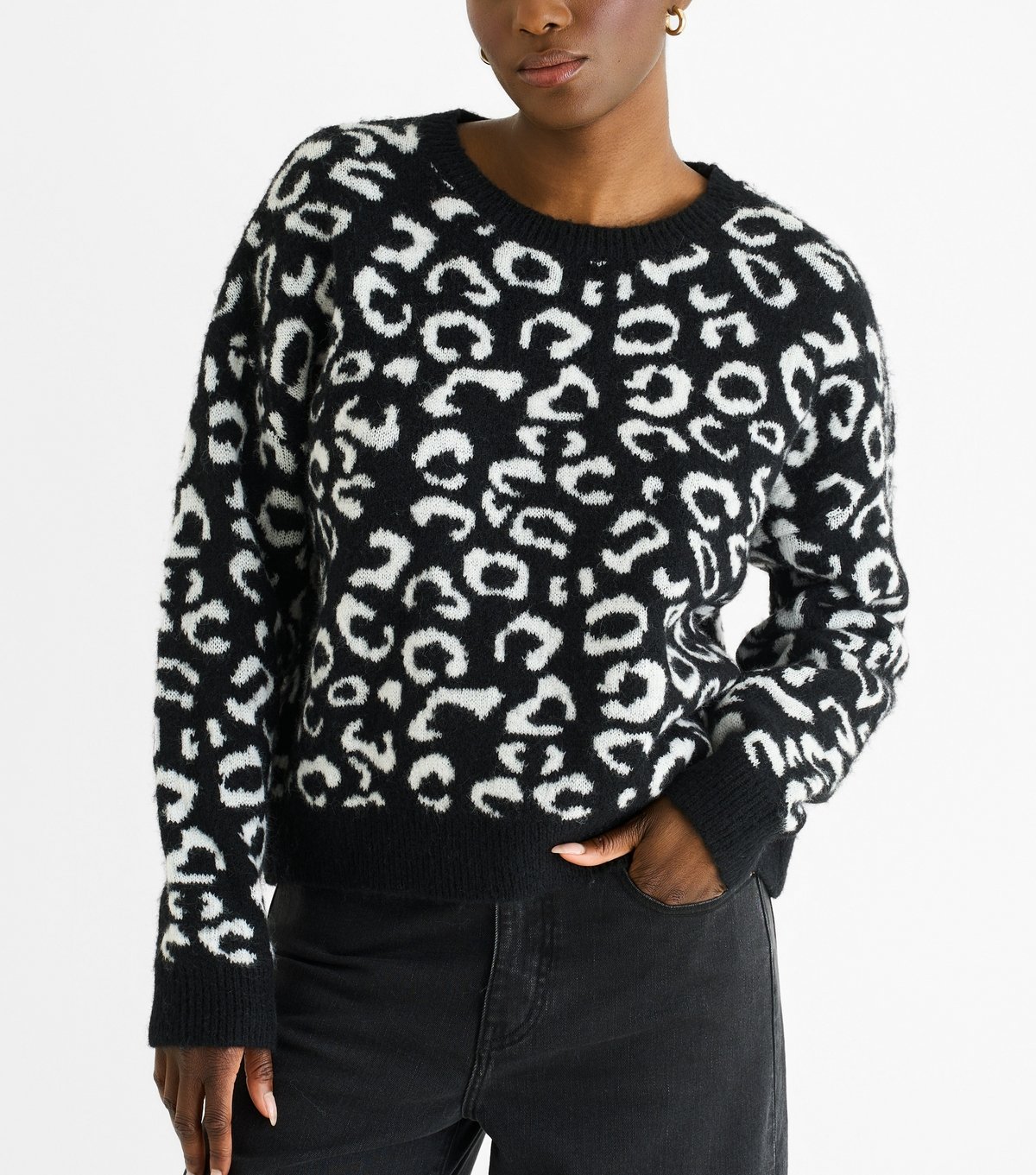 Gini London Women's Black Animal Patterned Jumper Gini London New Look - 2