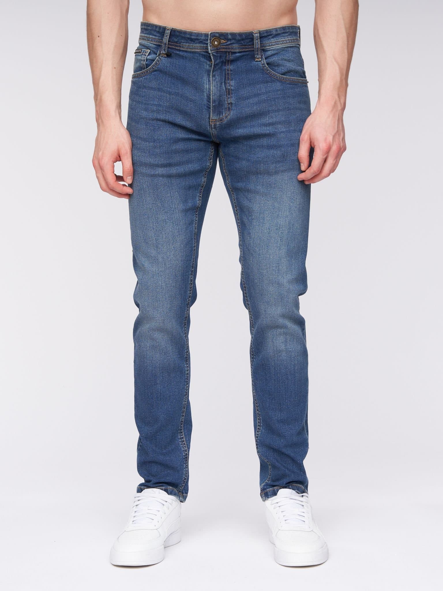 Henleys Henleys Mayhen Men's Skinny-Fit Stretch Denim Jeans with Signature Rubber Label Detail in Mid Blue