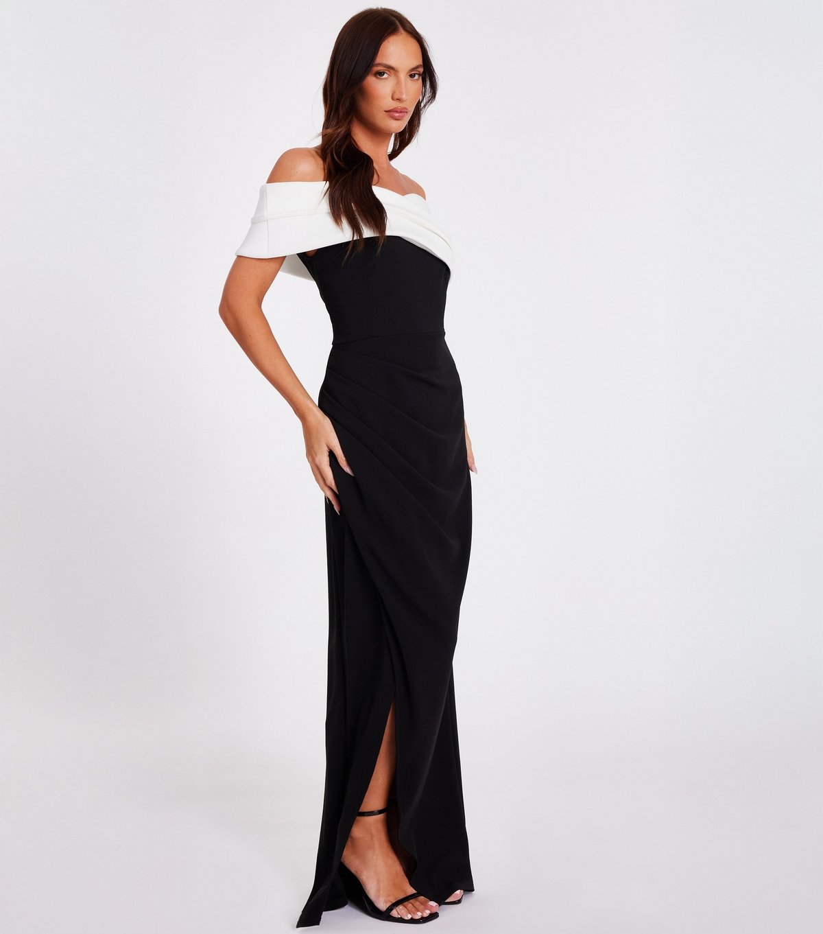 Quiz Women's Black Off-Shoulder Maxi Dress Quiz New Look - 2