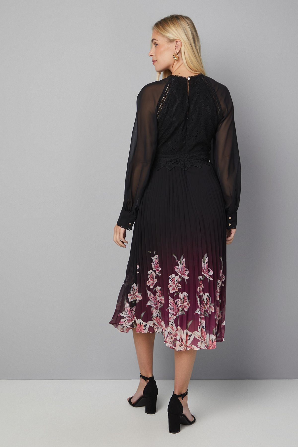 Wallis Wallis Women's Petite Occasion Lace Insert Pleated Midi Dress in Black - 4