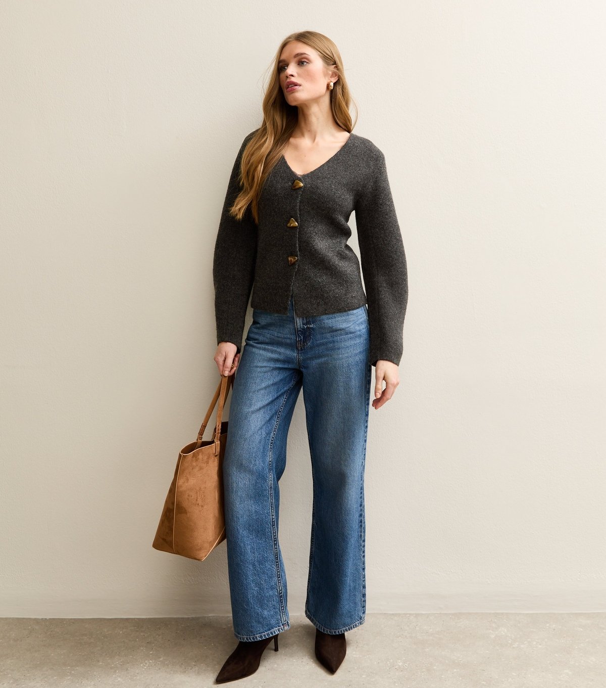 New Look Women's Dark Grey V-Neck Heavyweight Knit Cardigan New Look - 3