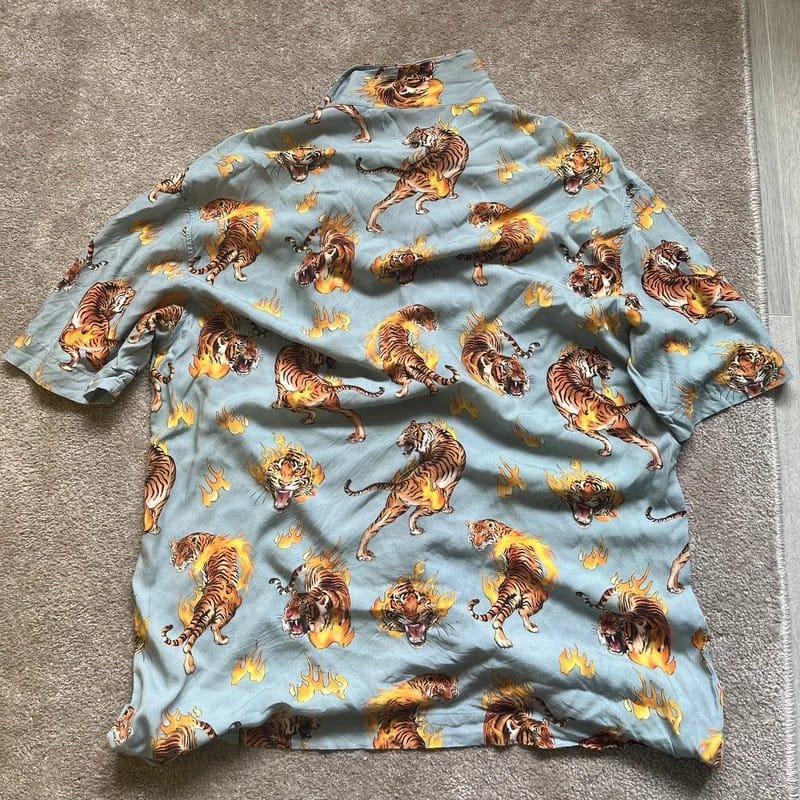 Bershka Fire lion shirt - 1