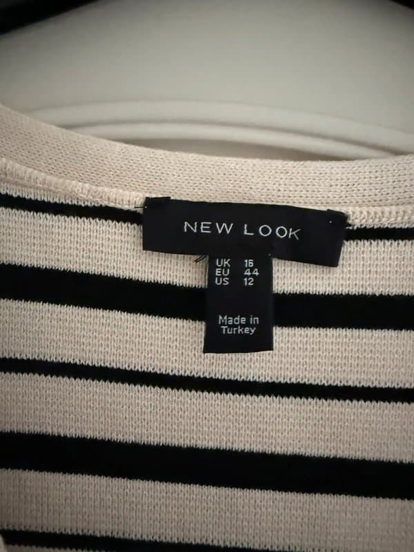 New Look New look knitted waistcoat size 16