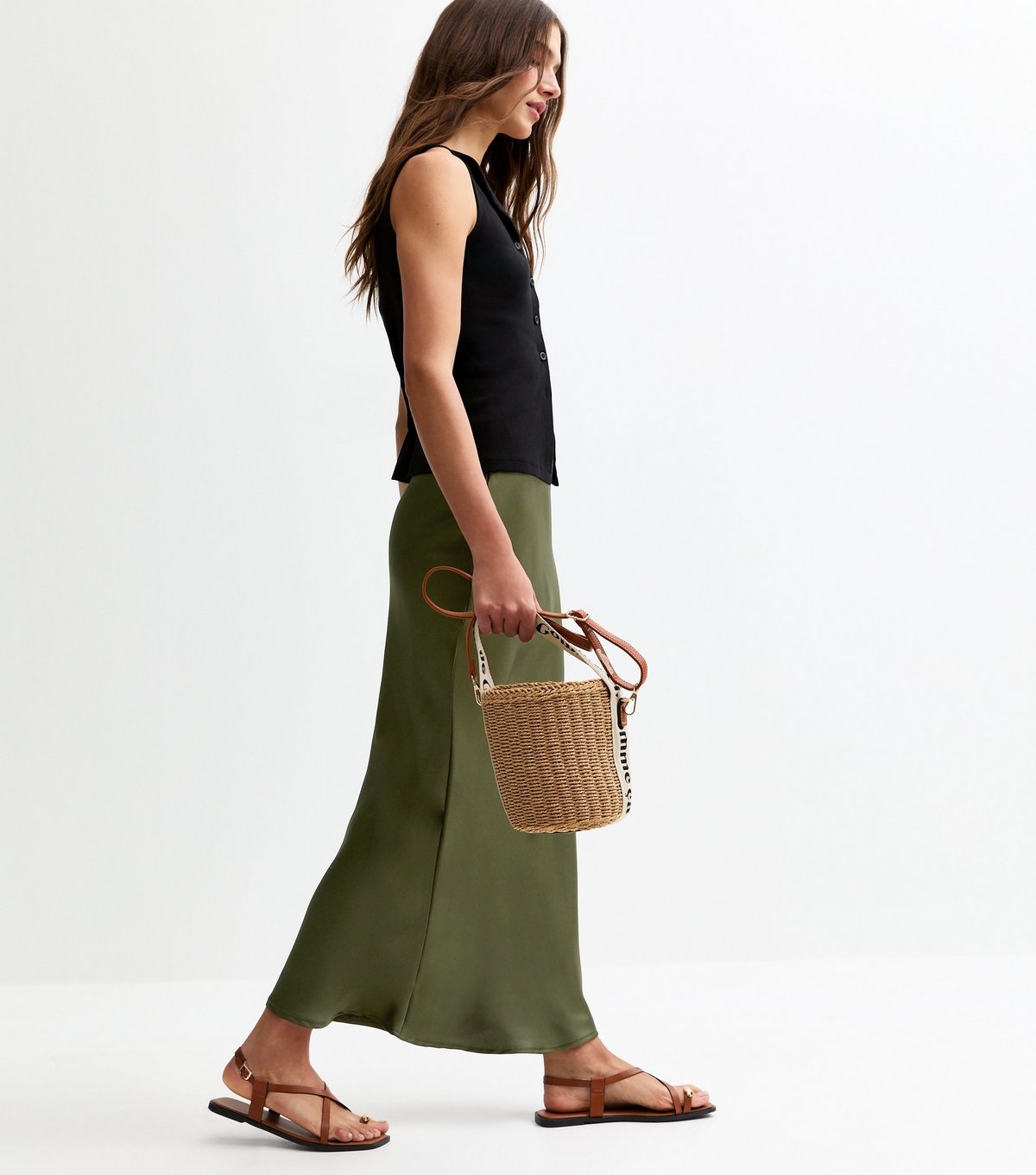 New Look Women's Khaki Satin Bias Cut Maxi Skirt New Look - 2