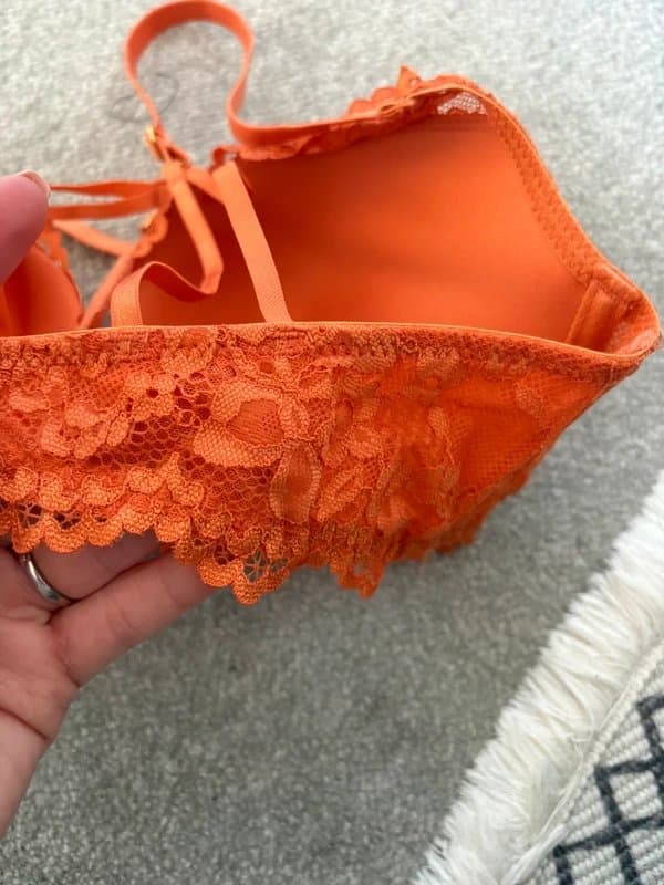 New Look New Look Bra in burnt orange lace and satin