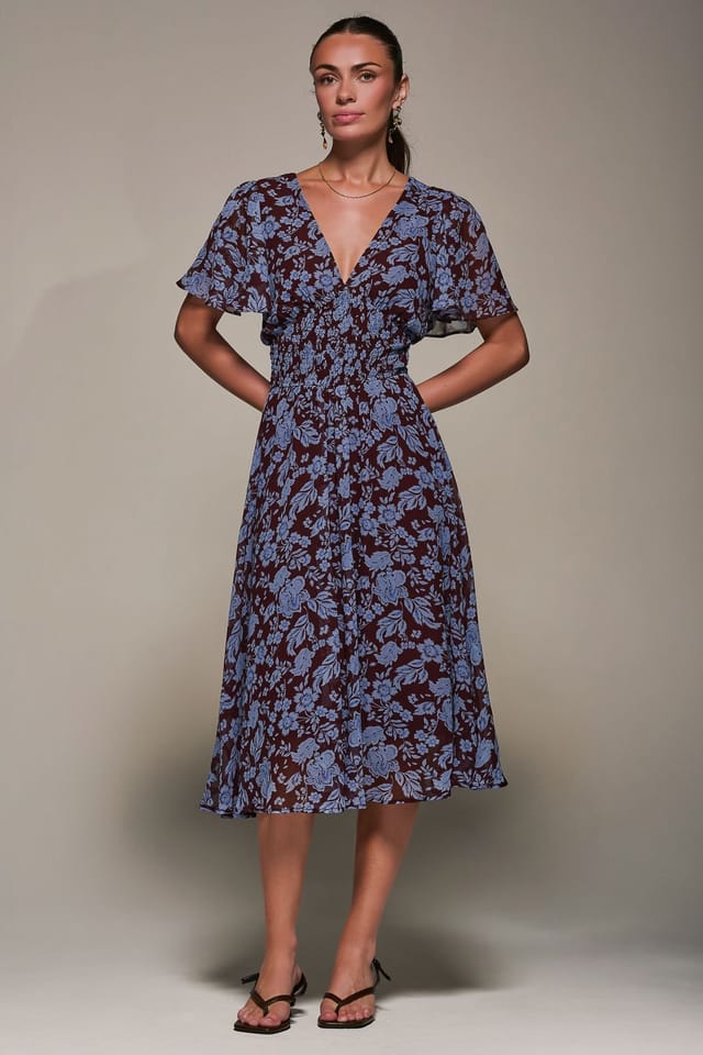 Jolie Moi Jolie Moi Women's Chiffon Tie Back Detail Midi Dress in Maroon - 2
