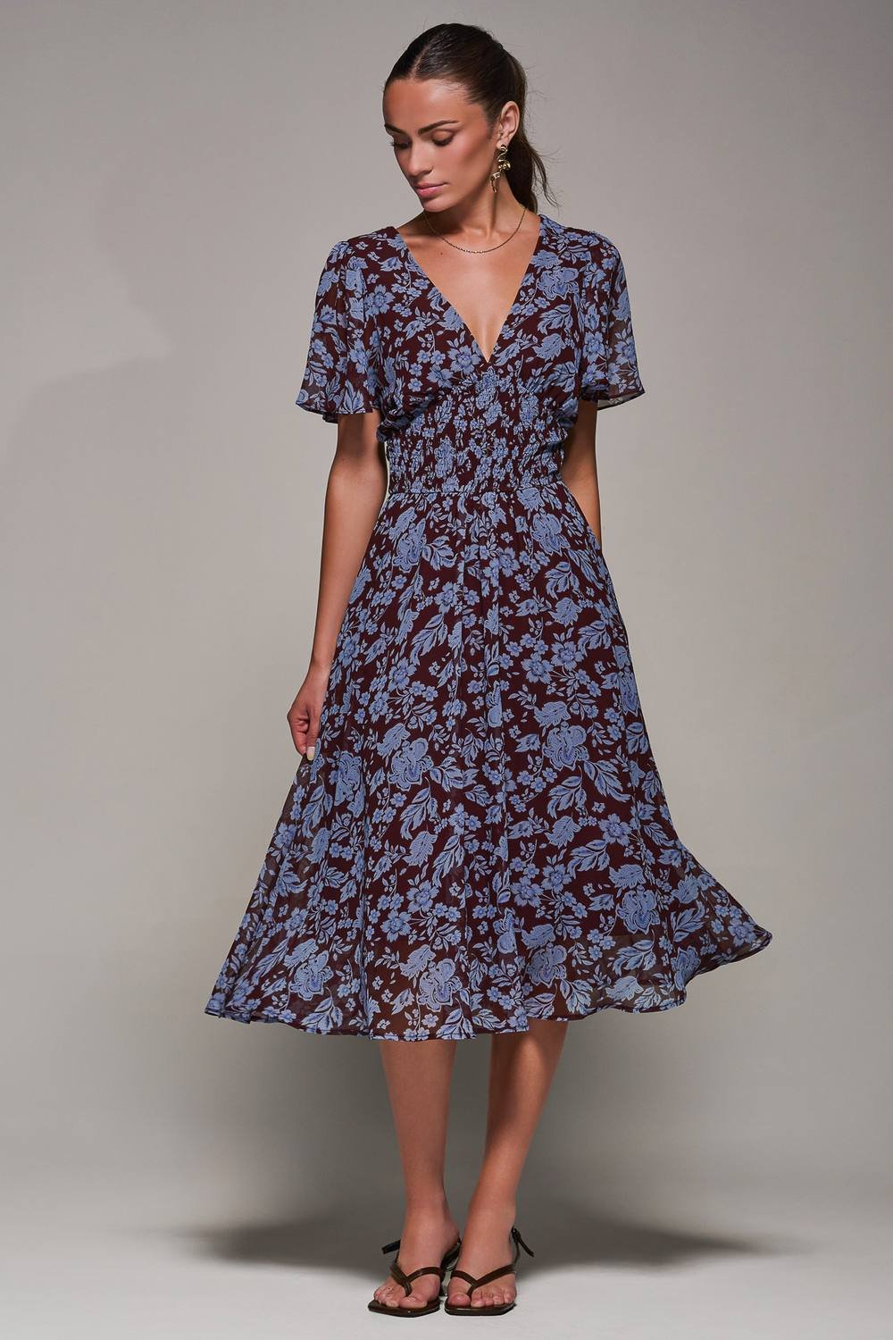 Jolie Moi Jolie Moi Women's Chiffon Tie Back Detail Midi Dress in Maroon - 3