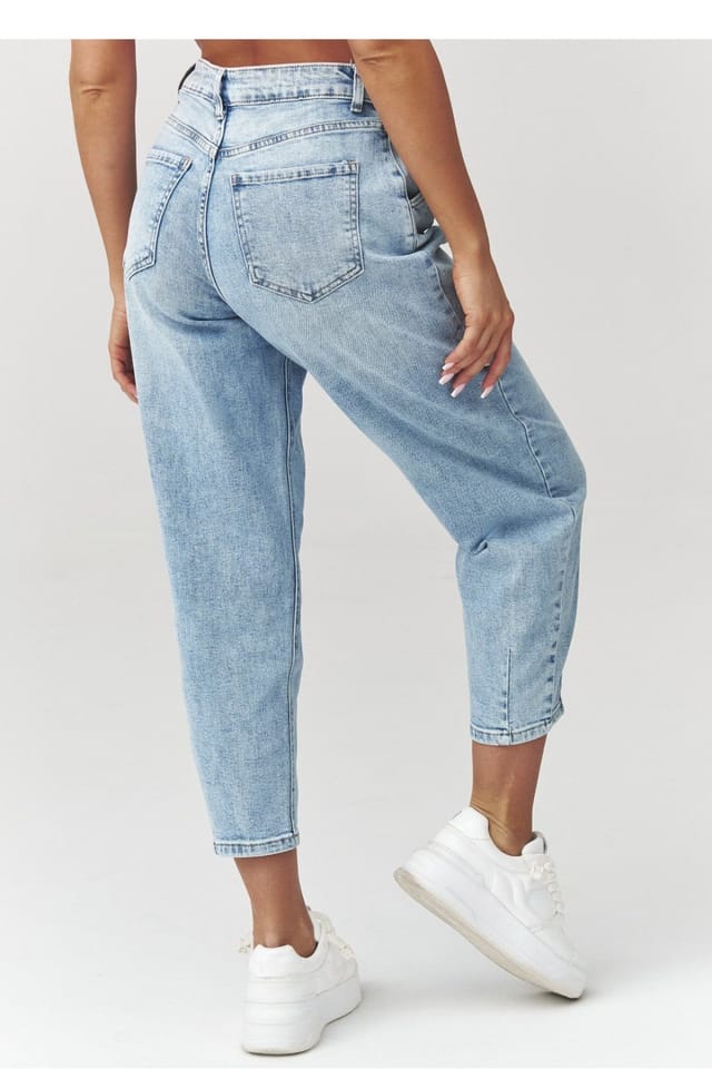 Love Lace Love Lace Women's Italian High Waist Mom Fit Tapered Jeans in Blue - 3