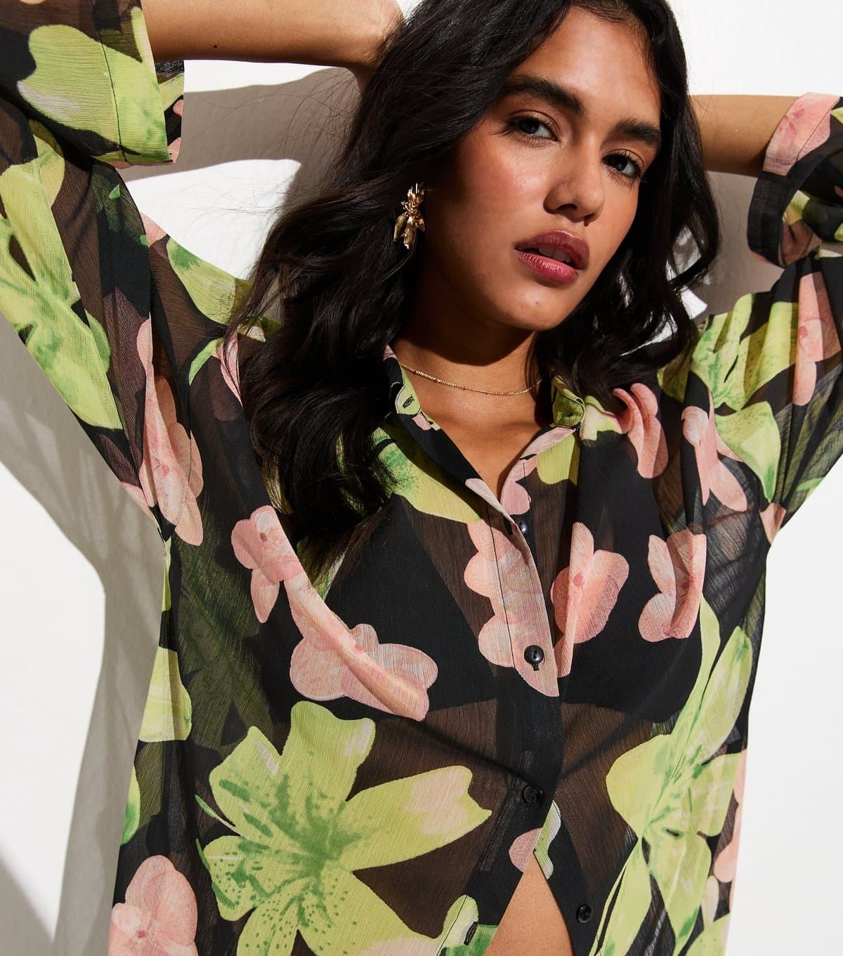 New Look Women's Black Oversized Flower Print Beach Shirt New Look