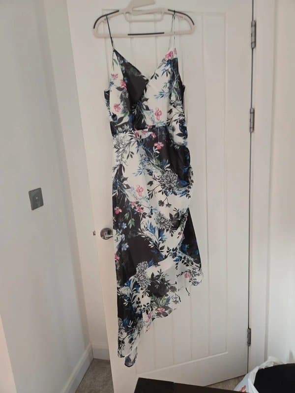 Very Stunning pink floral asymmetrical special occasion dress 16 BNWT