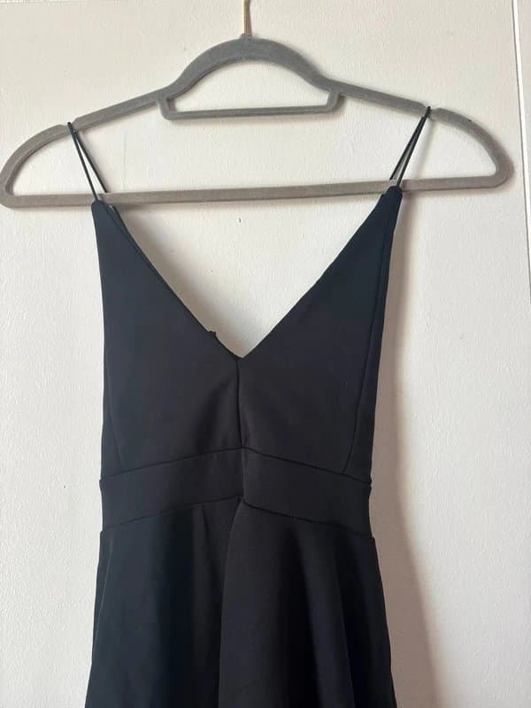Boohoo Black halter skater dress plunge v neck 10 12 14