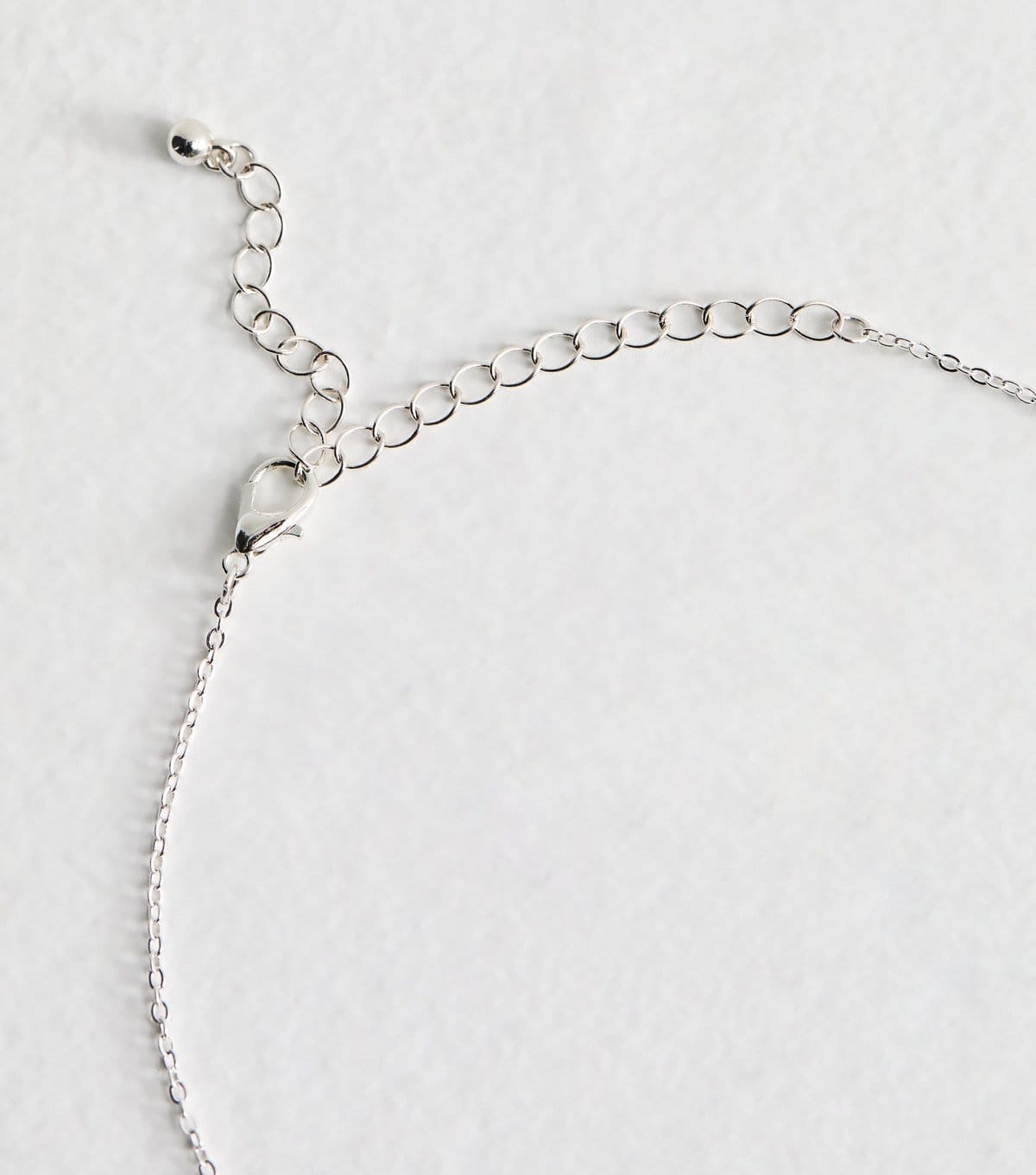 New Look Silver Tone Cubic Zirconia Leaf Centre Faux Pearl Drop Necklace New Look - 4