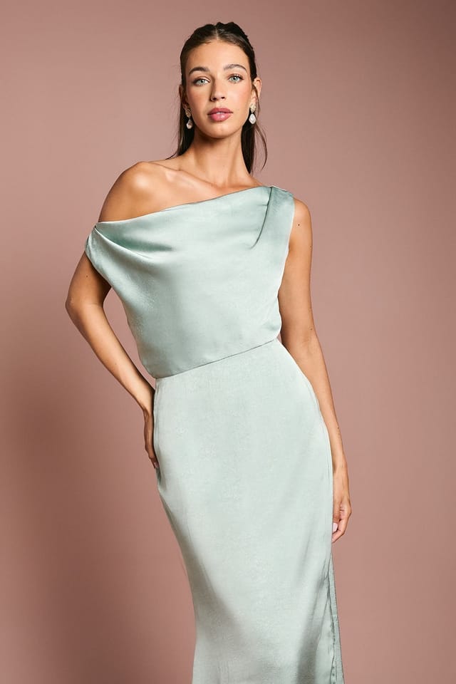 Oasis Oasis Women's Fallen Shoulder Satin Bridesmaid Midi Dress in Sage - 2